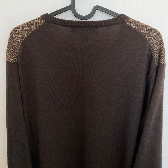 Merino wool Jones New York herringbone v-neck sweater, size medium - Picture 4 of 8
